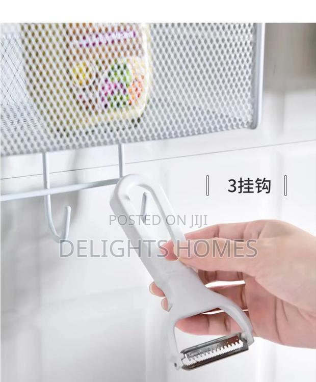 Mesh Bathroom Rack With Hooks - thumbnail 4