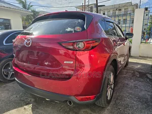 Mazda CX-5 Touring AWD 2018 Red