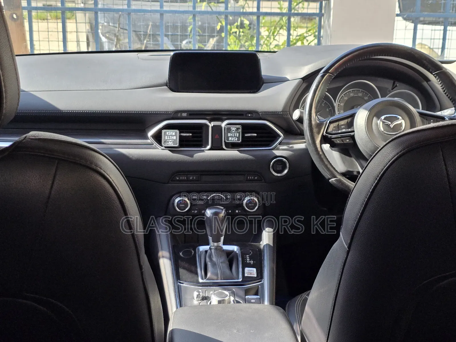 Mazda CX-5 Touring AWD 2018 Red
