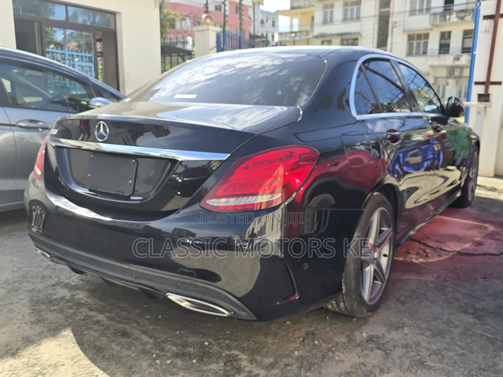 Mercedes-Benz C200 2018 Black