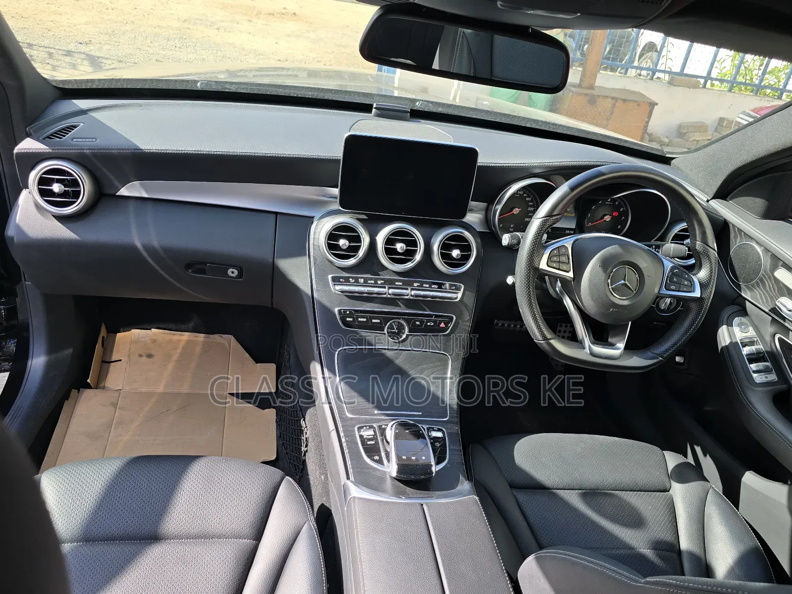 Mercedes-Benz C200 2018 Black