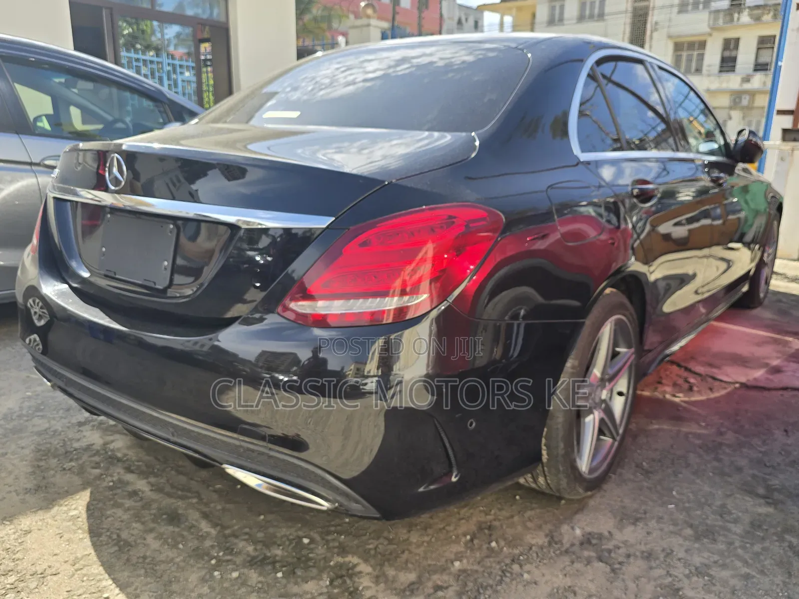 Mercedes-Benz C200 2018 Black