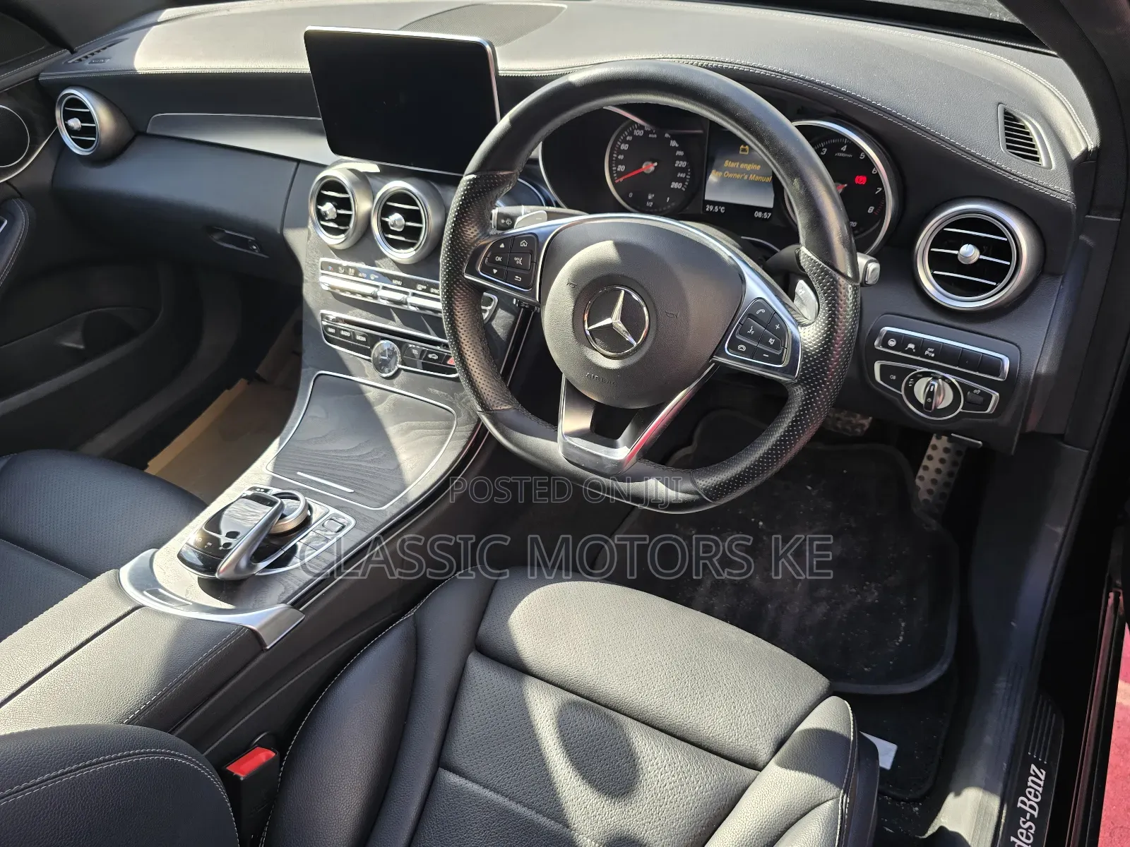 Mercedes-Benz C200 2018 Black