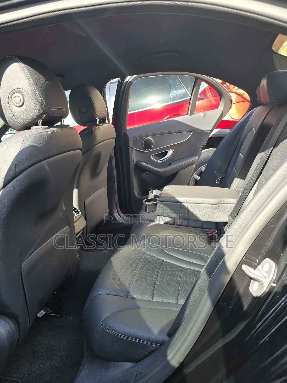 Mercedes-Benz C200 2018 Black