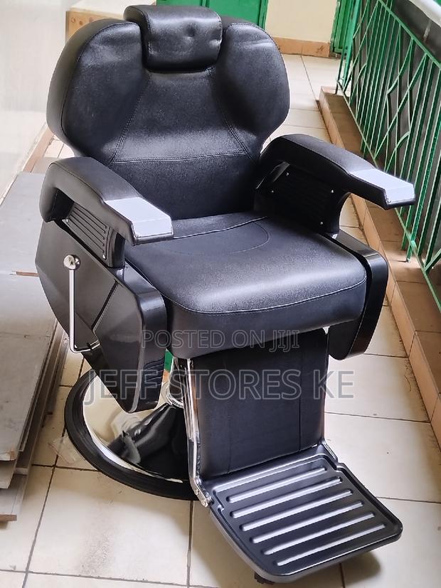 Designed Executive Barber Chair - main view
