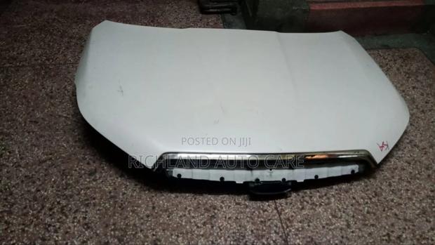 Subaru Forester SJ5 Bonnet - thumbnail 2