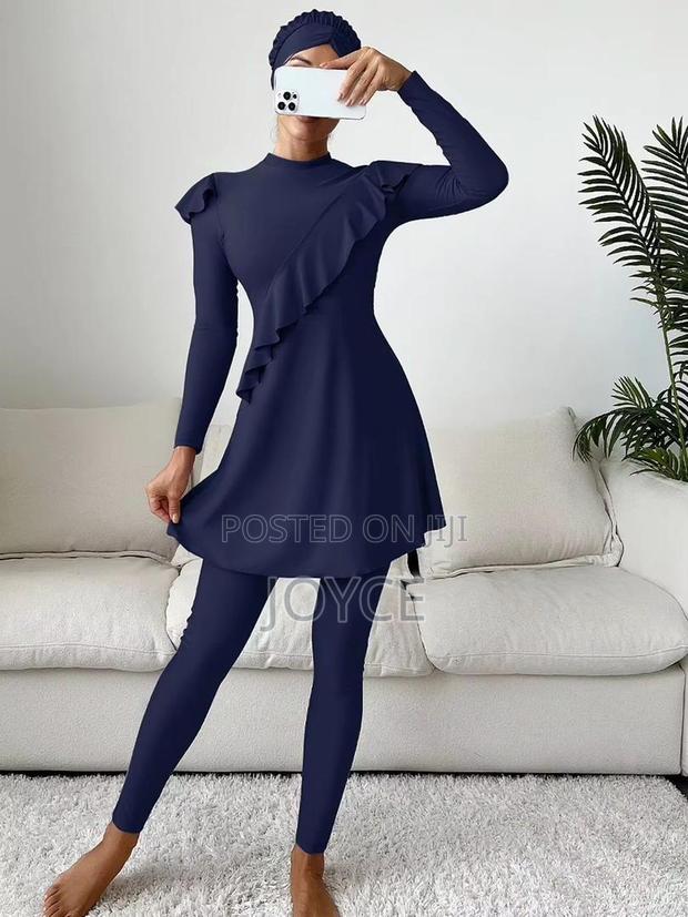 Burkini and Swimming Costumes - thumbnail 3