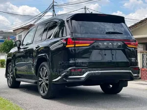 Lexus LX 2023 Black