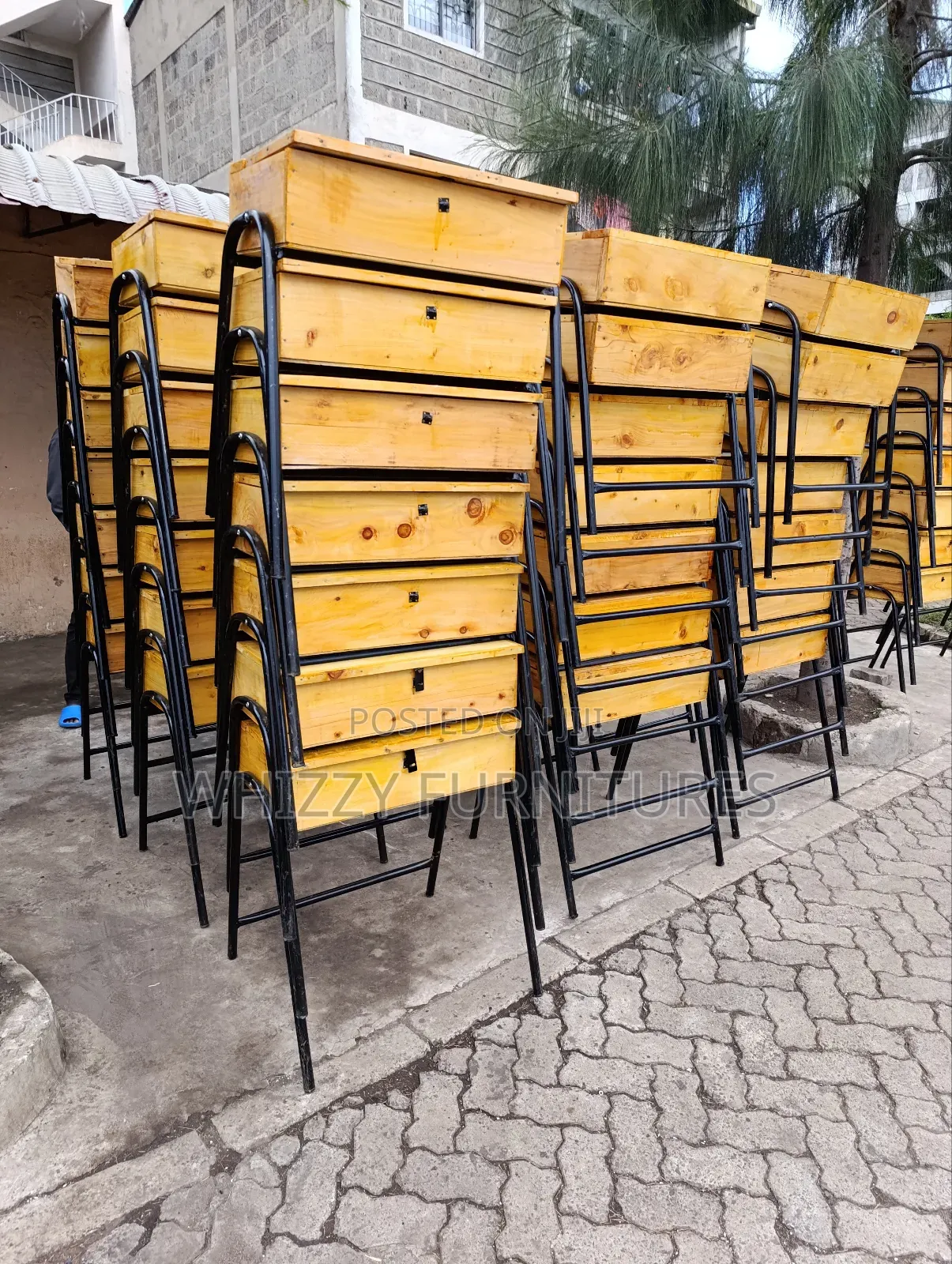Lockers and Chairs(Secondary Primary)