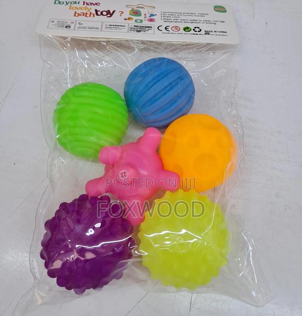 Baby Bath Toy Ball Whistle Set 6pcs - thumbnail 4