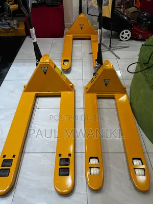 Pallet Jack Trolley- 3000kgs(Wide /Narrow Base)