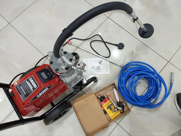 Brand New Air Less Spraying Machine - main view