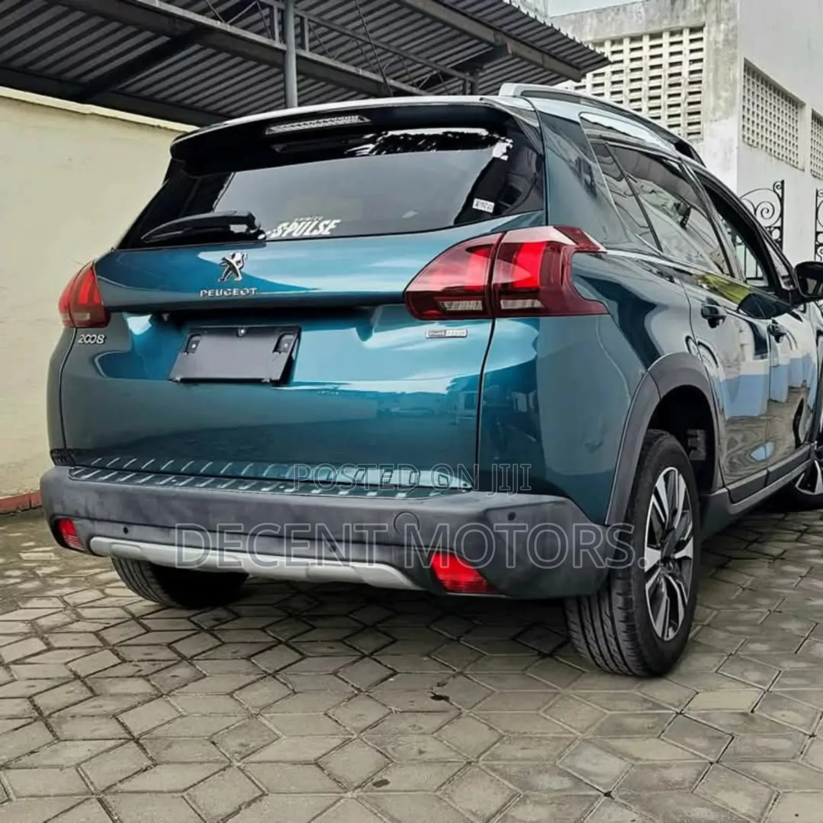 Peugeot 2008 1.2 PureTech (130 Hp) 2018 Green