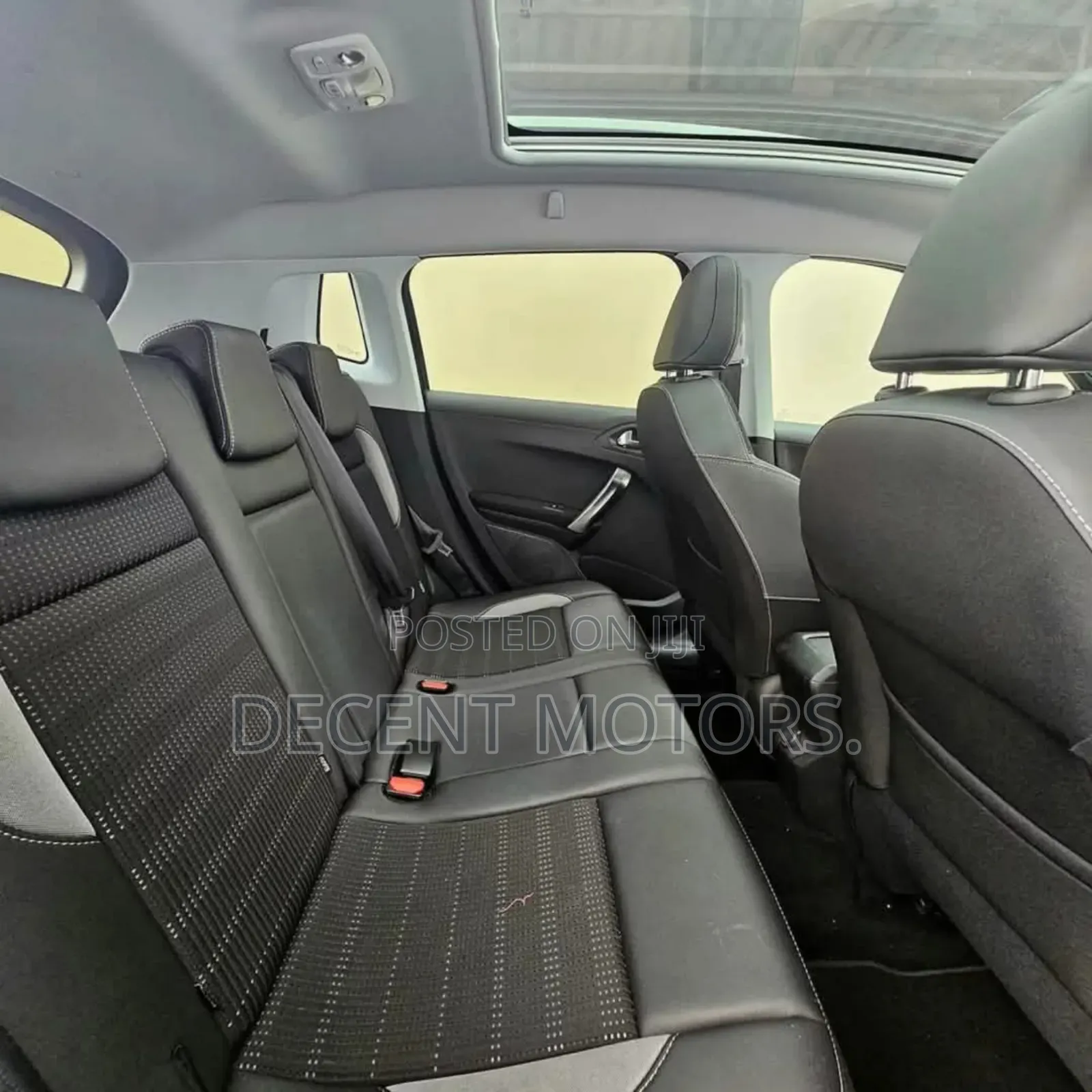 Peugeot 2008 1.2 PureTech (130 Hp) 2018 Green