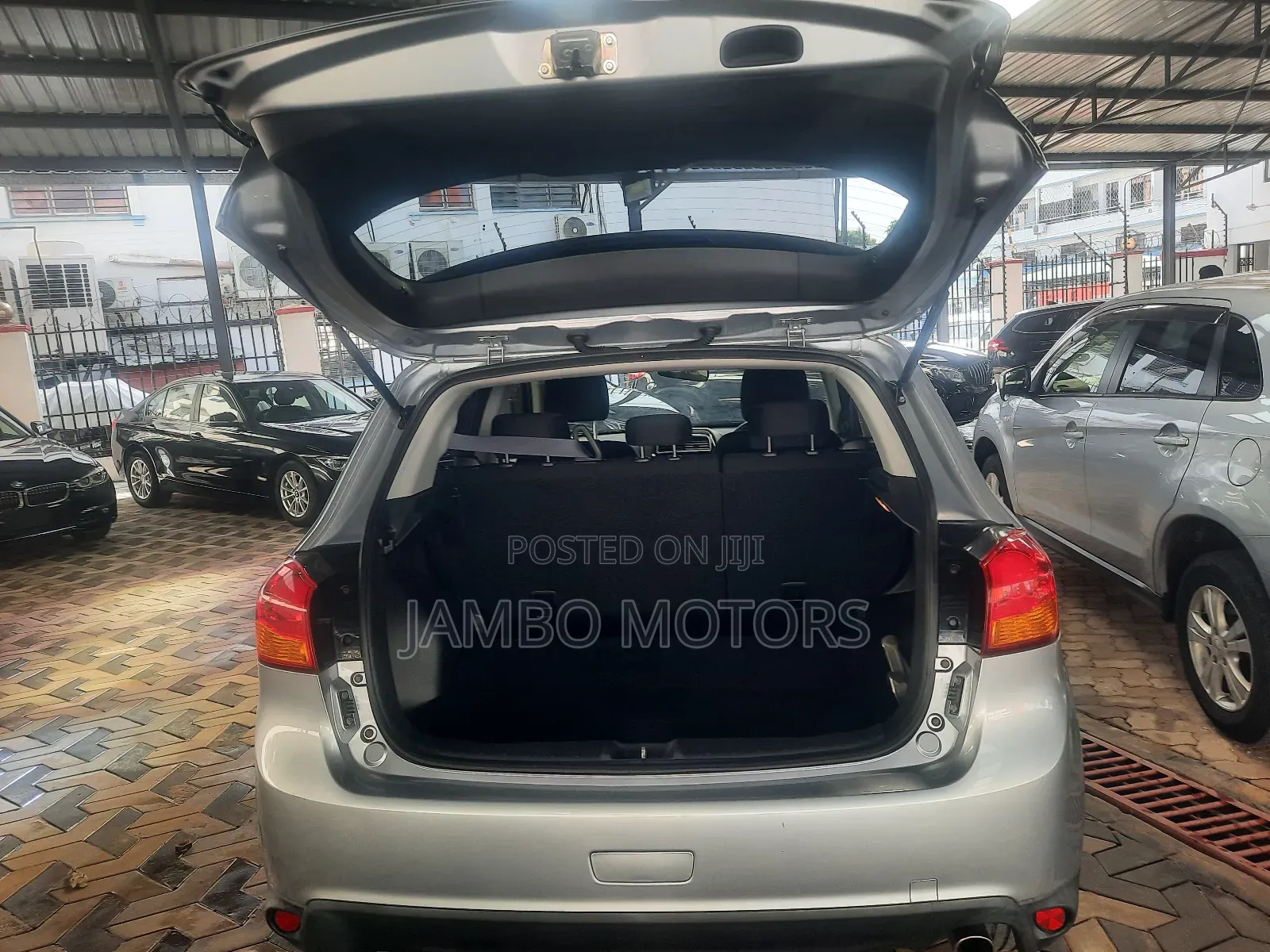 Mitsubishi RVR 2018 Silver