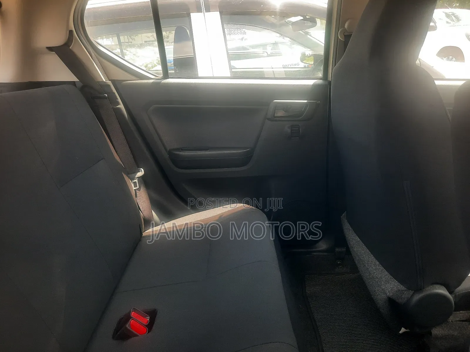 Toyota Pixis 2018 White