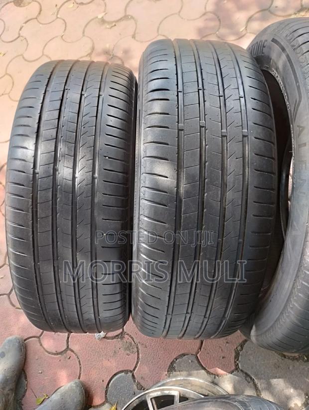 235/55r18 Bridgestone - thumbnail 4