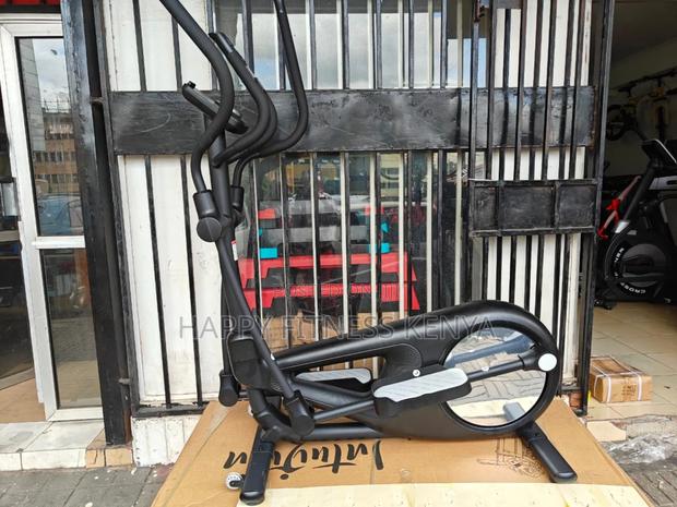 Intuition CT-02 Elliptical Crosstrainer - thumbnail 5