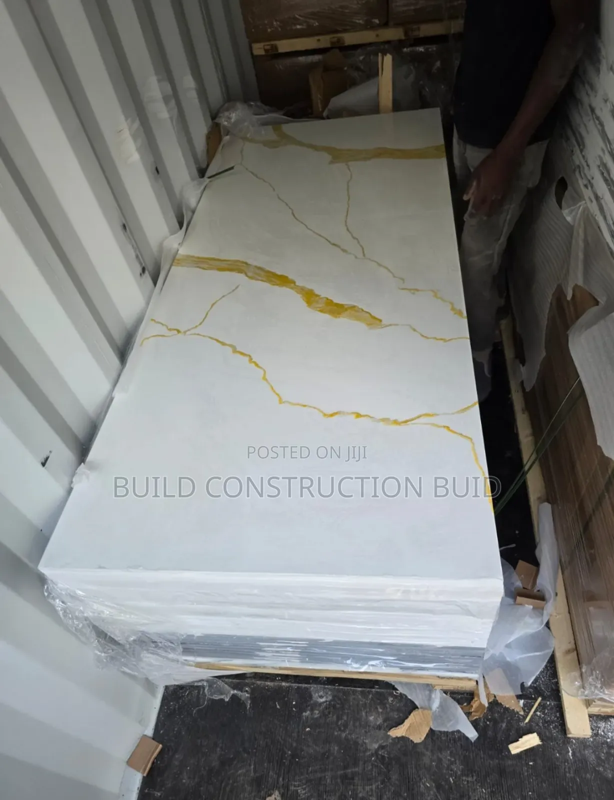 Carara Gold Quartz