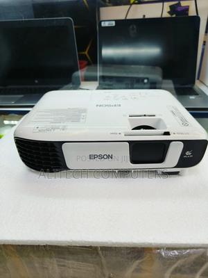 Epson Eb-x41 Projector - main view