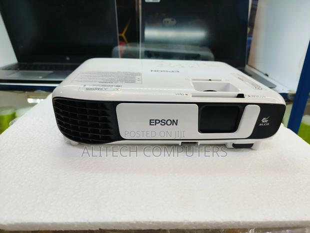 Epson Eb-x41 Projector - thumbnail 3