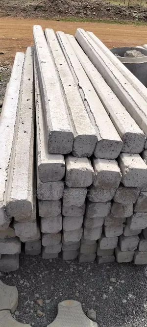 Straight Fencing Post (Concrete Steel)