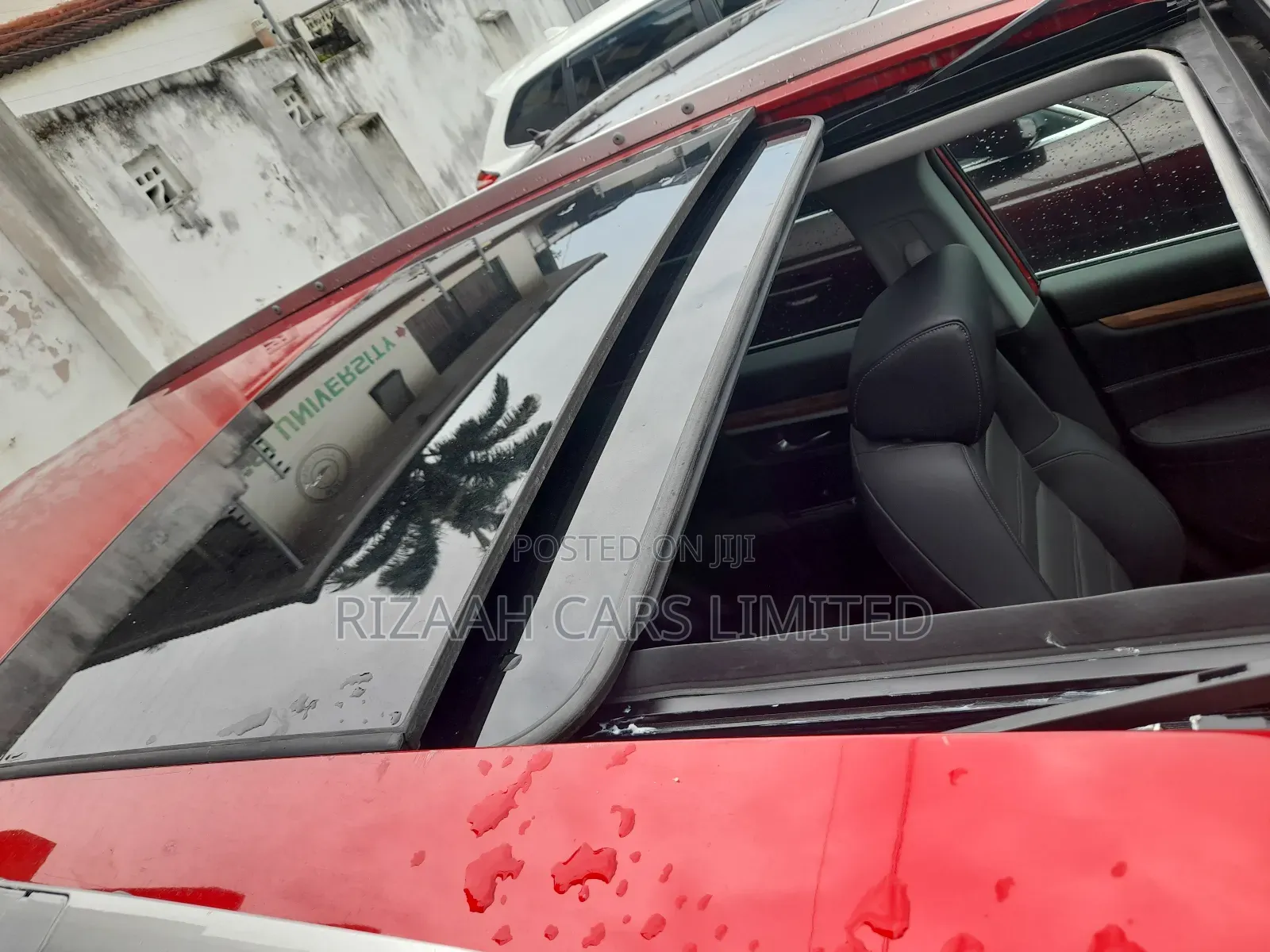 Honda CR-V Touring AWD 2018 Red
