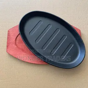 *Sizzling Hot Plates *With Bamboo Stand Oval Shape
