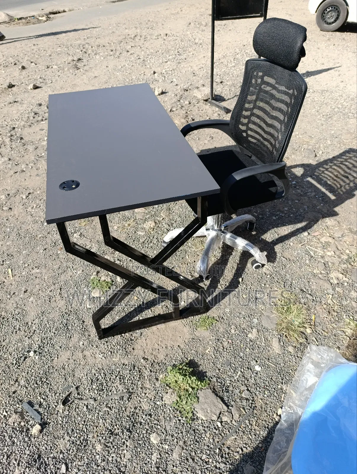 Computer Desk +Chair (Set)
