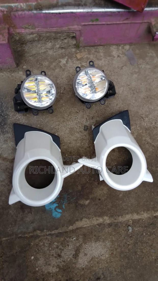 Crown Aws210 Foglamp - main view