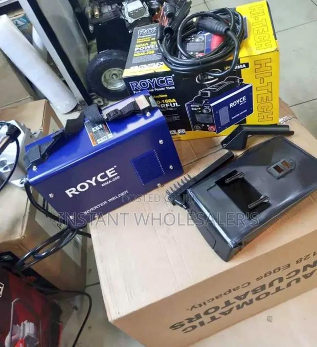 Royce 250A Welding Machine