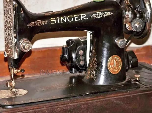 Singer Sewing Machine