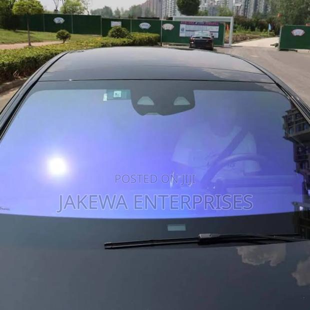Chameleon Windscreen Tint Professional Film Installation - thumbnail 2