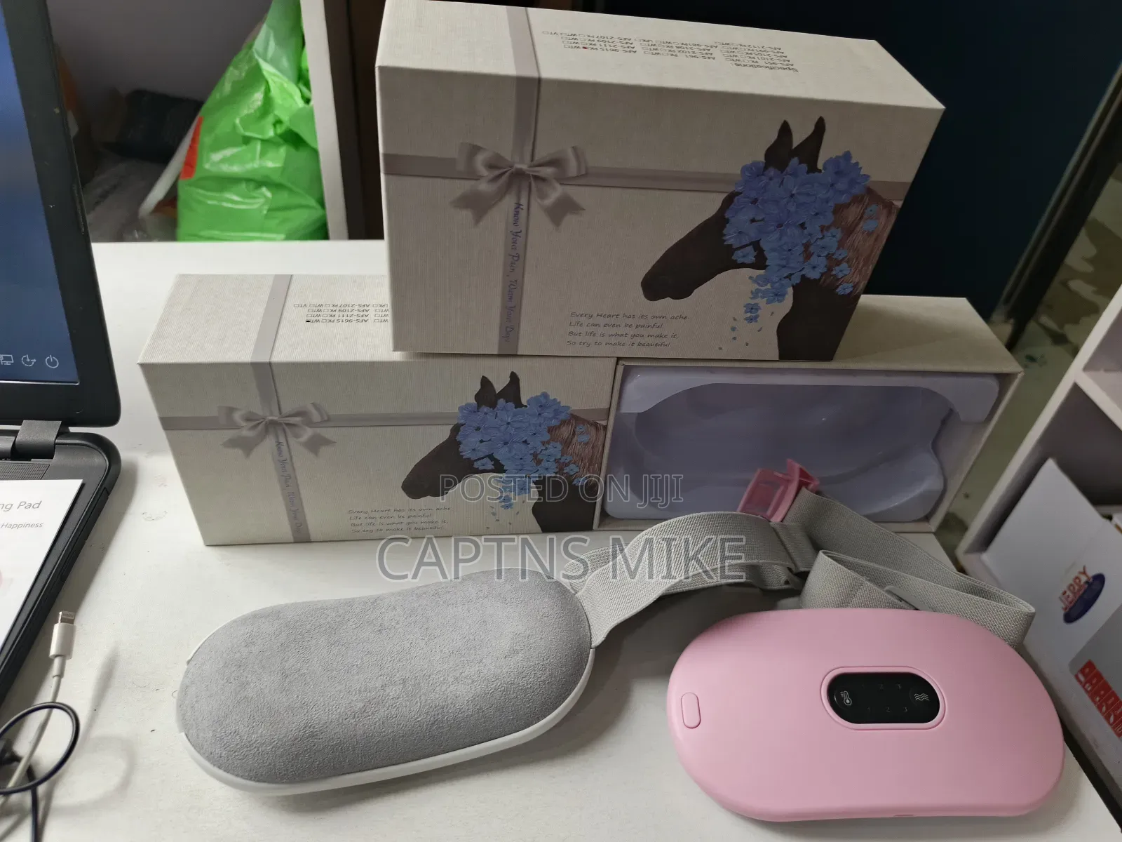 Cramps Menstrial Pain Reliever Vibrator and Heating Pad