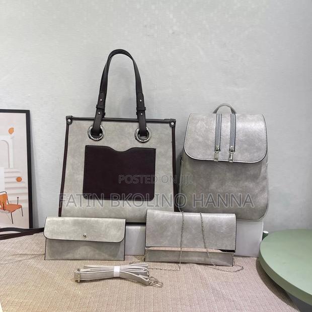 QUALITY Handbag With BACKPACK 4 Pieces - thumbnail 3