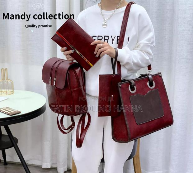 QUALITY Handbag With BACKPACK 4 Pieces - thumbnail 4