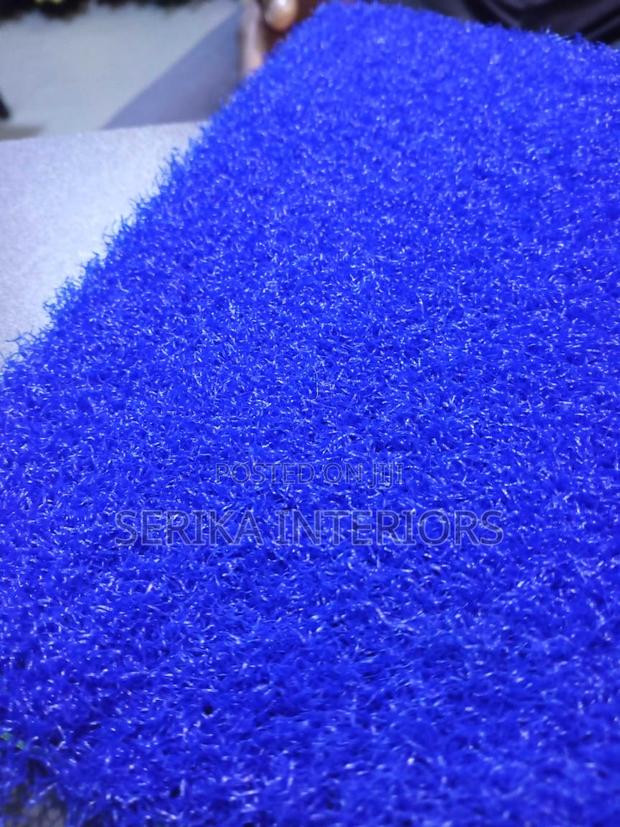 Blue Grass Carpets Grass Carpet - main view