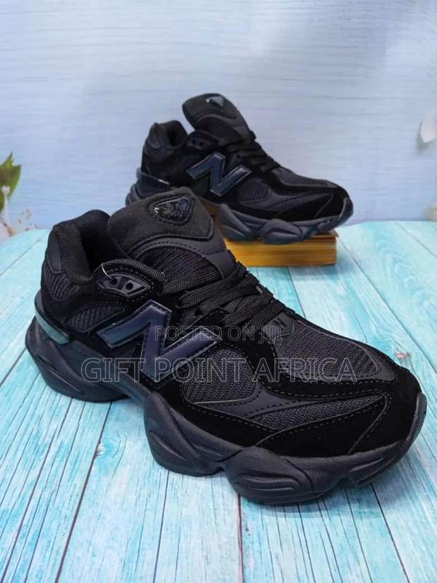 New Balance 9060 Men Sneakers - main view