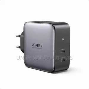 UGREEN USB-A+3*USB-C 100W Gan Tech Fast Charger