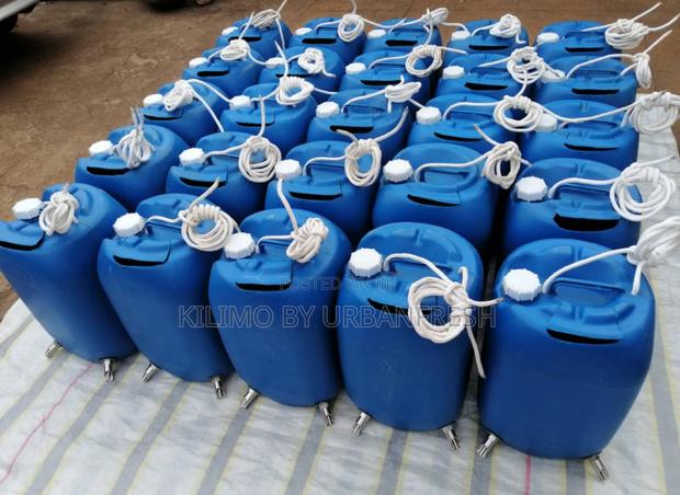 Jerrycan With Nipple Drinkers for Piglets Pigs. 25 - 60ltrs. Moq 5.
