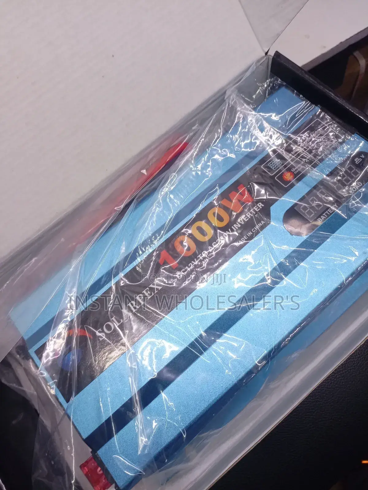 Powerful 1000W Power Inverter