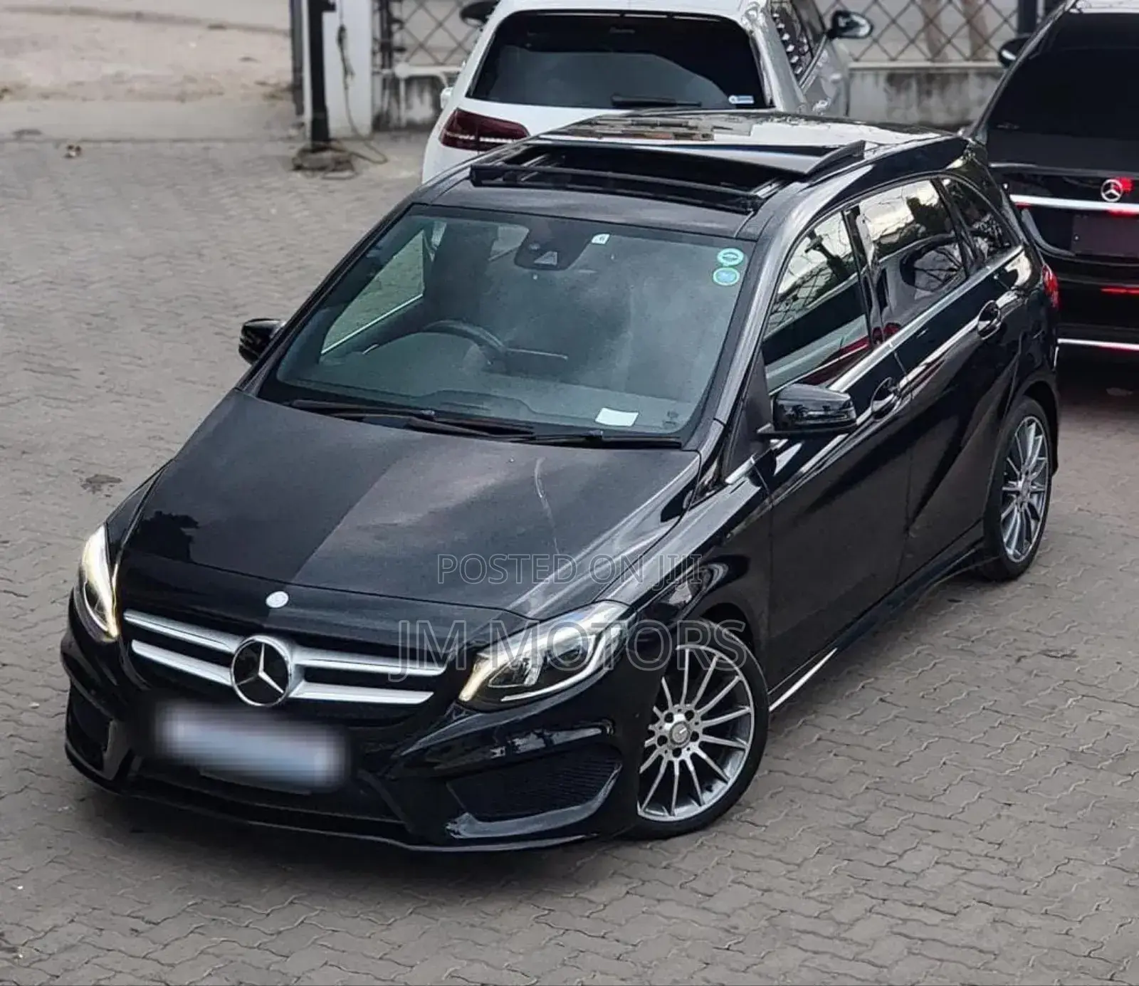 Mercedes-Benz B-Class 2017 Black