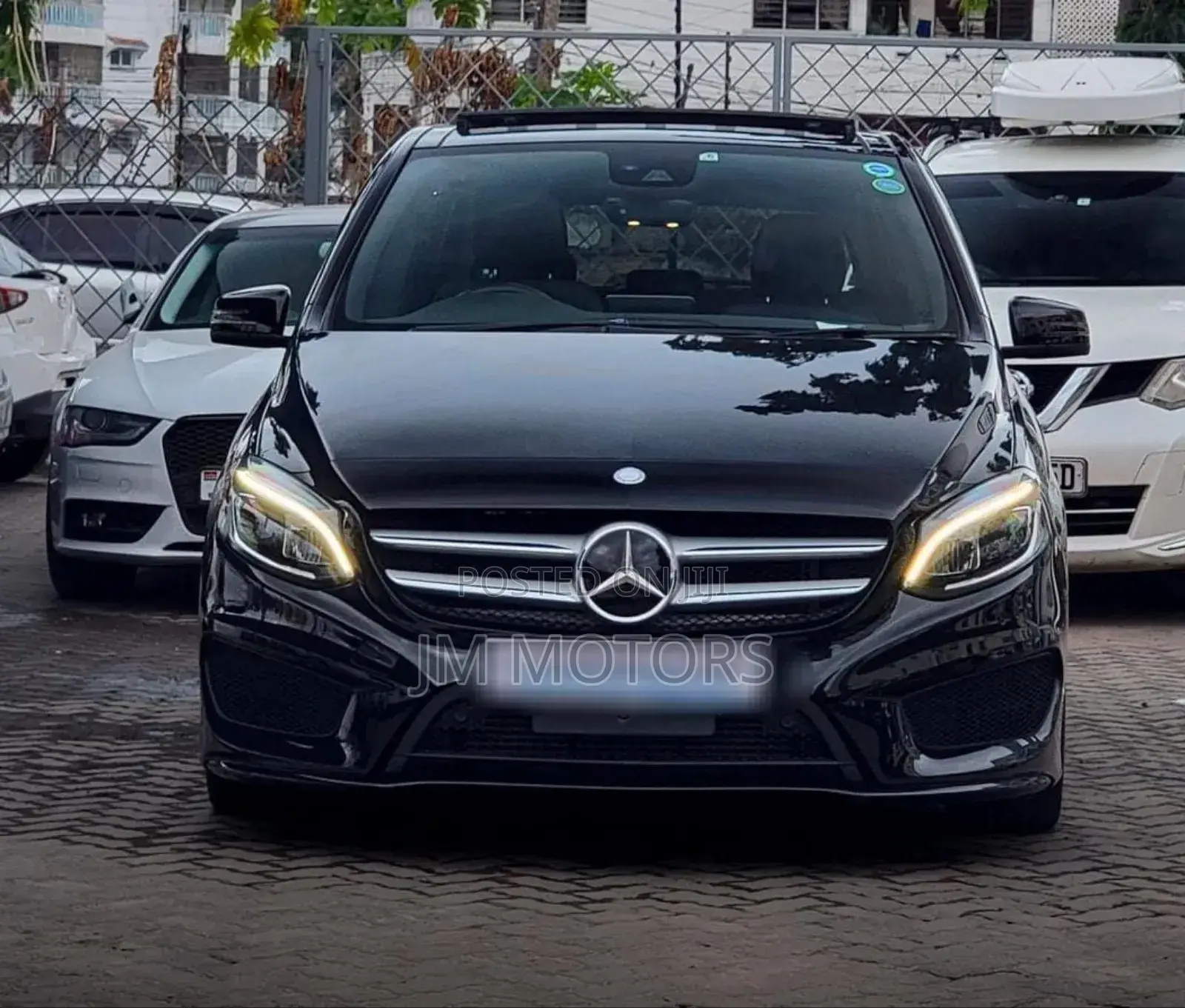Mercedes-Benz B-Class 2017 Black