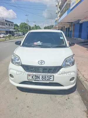 Toyota Passo 1.0 FWD 2016 White