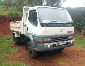 Mitsubishi Fh Mignon Tipper 2006