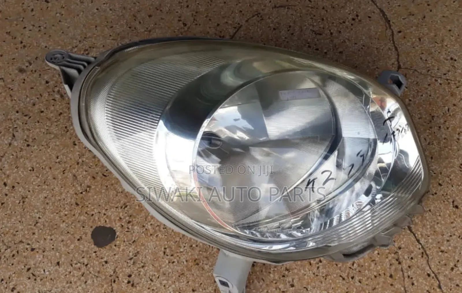 Passo 2010-2012 Headlight