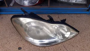 Toyota Ipsum 2006-2009 Headlight Xenon