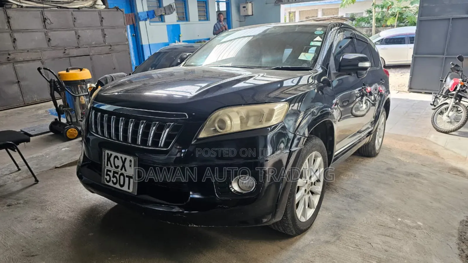 Toyota Vanguard 2013 Black