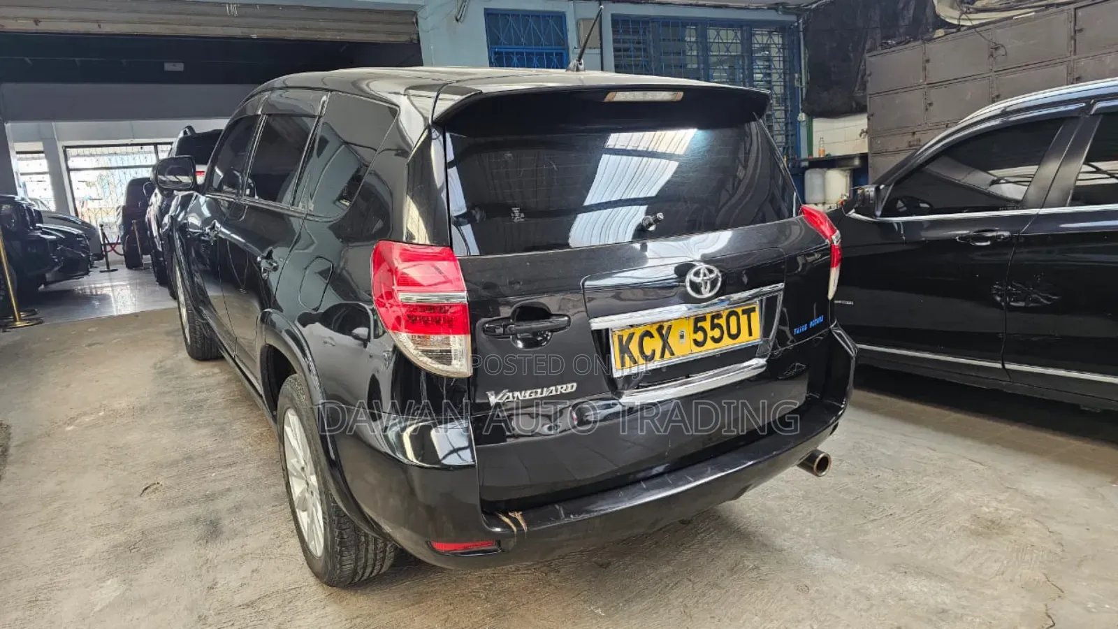 Toyota Vanguard 2013 Black