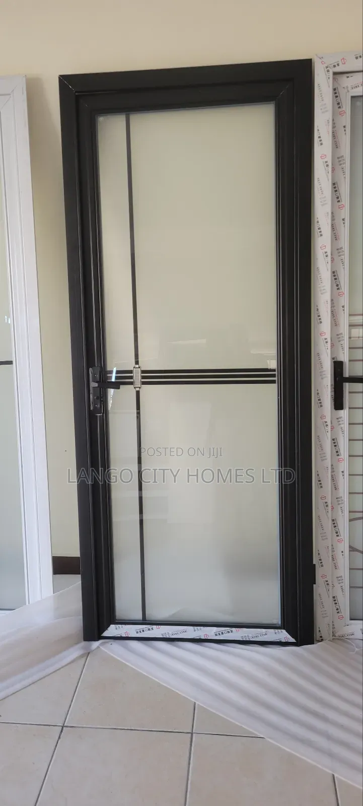 Opaque Glass Aluminium Bathroom Doors